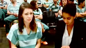 Aventură de o noapte terminată prost | Motivul incredibil pentru care o escortă l-a împuşcat în cap pe un client