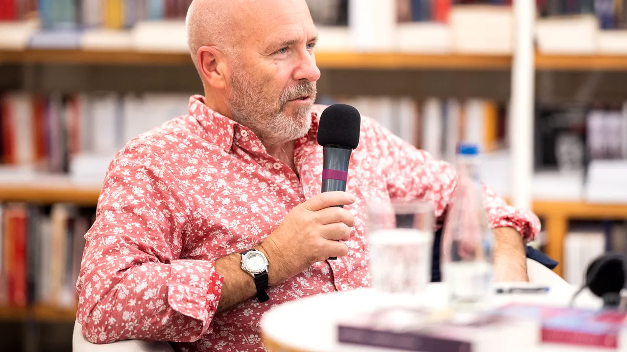 INTERVIU | Richard Flanagan, declarat „trădător