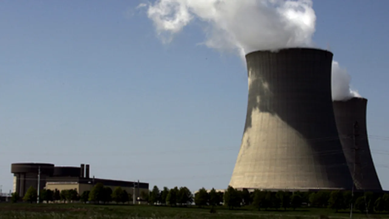 Polonia caută un partener pentru a construi o centrală nucleară