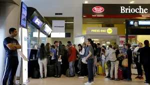 Un român de 41 de ani a murit din cauza Covid-19, fără să aibă alte boli asociate. Care a fost parcursul infecţiei, în cazul bărbatului. El tocmai venise din Marea Britanie