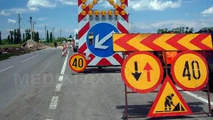 Administraţia Străzilor Bucureşti vrea să facă reparaţii de 67,5 milioane de euro