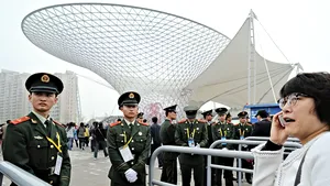 Peste 6.000 de persoane, arestate la Shanghai înaintea deschiderii Expoziţiei universale