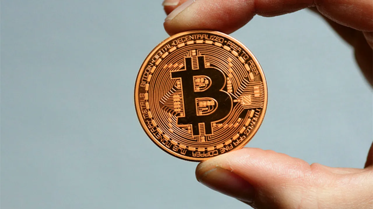Bitcoin a scăzut după ce au fost furate criptomonede în valoare de 31 de milioane de dolari