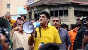 Sri Lanka: Liderul opoziţiei este gata să candideze la preşedinţie