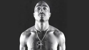 Începe procesul asasinării lui Tupac, la 30 de ani după moartea sa