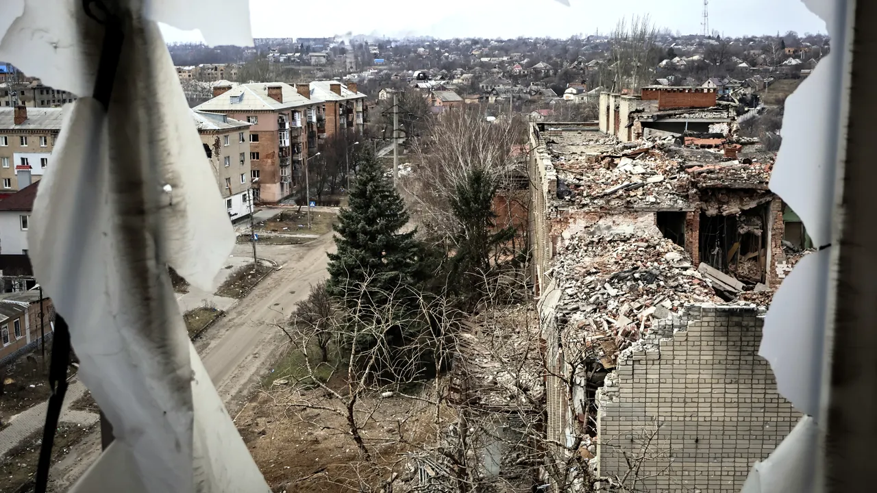 Războiul din Ucraina, ziua 386. Gruparea Wagner, în criză de oameni şi de muniţie / 75 de atacuri ruseşti au avut loc în ultimele 24 de ore / Mai puţin de 3.000 de persoane au rămas în Bahmut, printre care şi 33 de copii / Assad, trup şi suflet alături de cauza invadatorilor / Kievul a doborât o dronă chinezească / Putin, mesaj pentru oligarhi