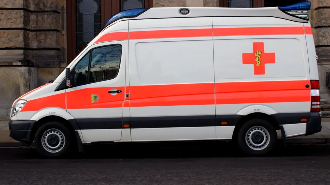 Incident grav la o cursă auto din Sicilia. Doi oameni au murit, altul este în stare gravă
