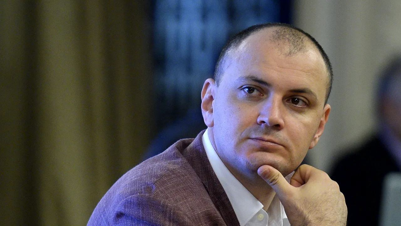 Ancheta penală care îl viza pe Sebastian Ghiţă pentru folosirea de acte de identitate false, SUSPENDATĂ în Serbia după o donaţie caritabilă - presă