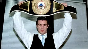 Duminică, 23 februarie 1997 / 16:19:00 - Mihai Leu a cucerit centura cu diamante a semi-mijlociilor