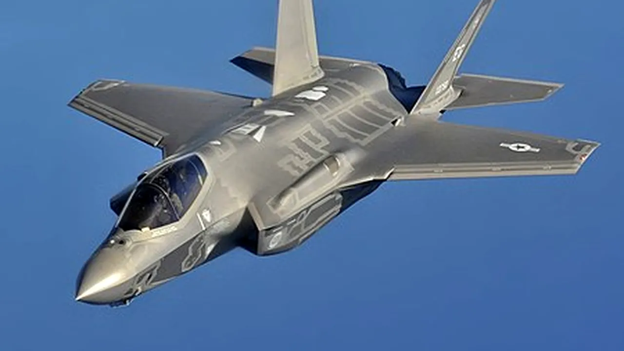Armata americană cere ajutorul publicului pentru a găsi un avion de luptă 
