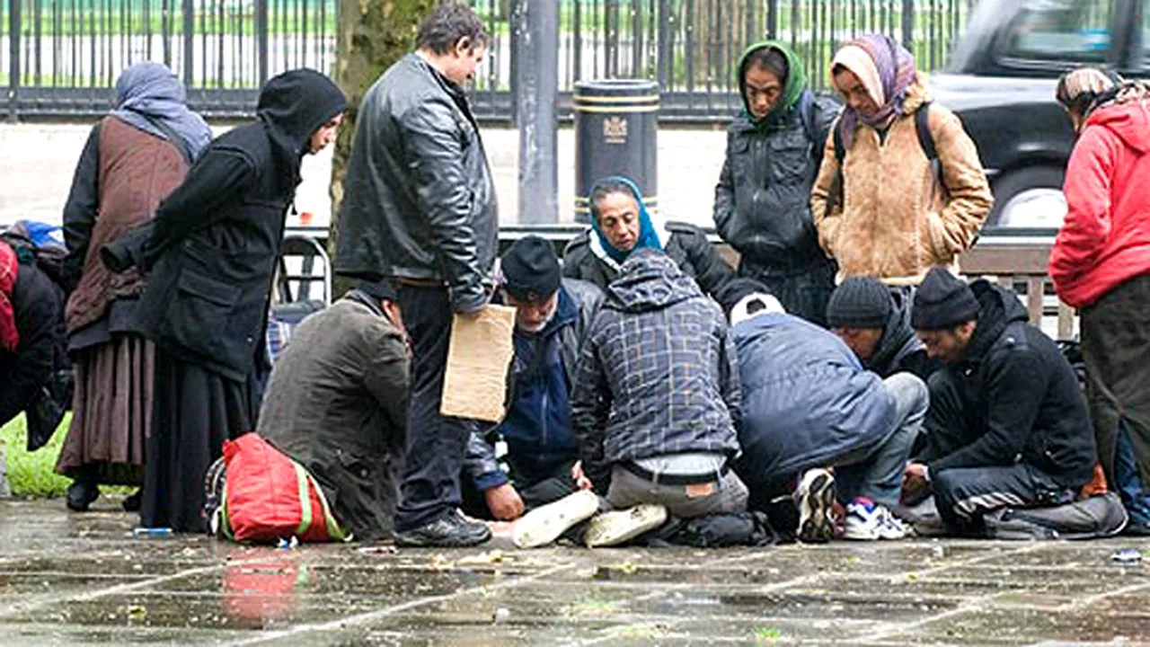 Westminster cere măsuri contra cerşetorilor români din Park Lane. Tabăra imigranţilor se află în faţa hotelurilor unde vor fi cazaţi membrii Comitetului Olimpic