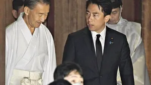 Ministrul japonez al Agriculturii a vizitat controversatul sanctuar Yasukuni