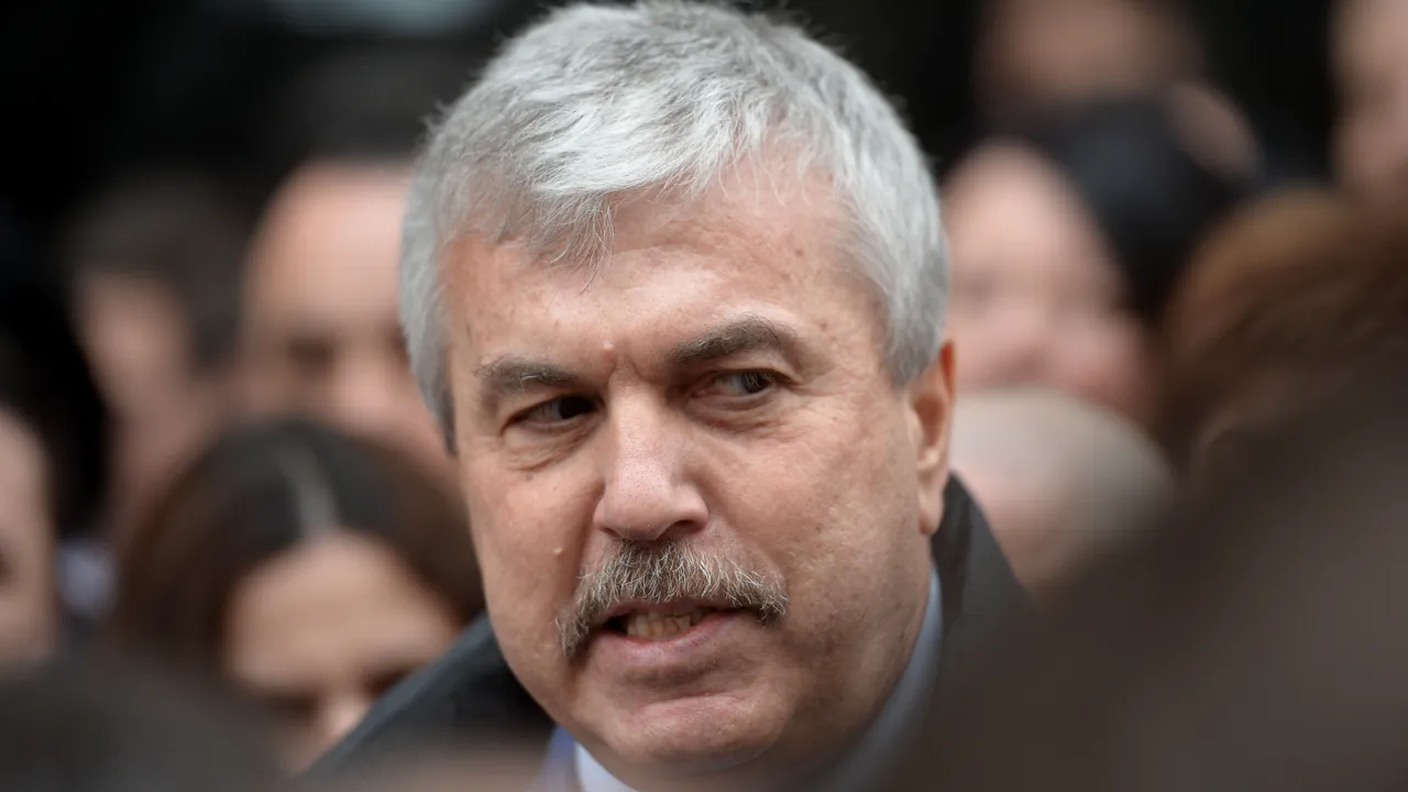 Dan Nica (PSD): 6 din 9 judecători CCR erau în funcţie când PNL şi USR preluau guvernarea