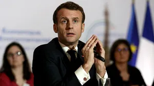  Emmanuel Macron despre vacanţe: Vor fi limitate deplasările internaţionale. Deci, vom rămâne între europeni