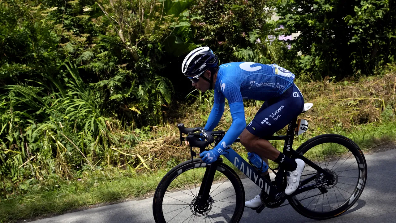 Ciclistul Miguel Angel Lopez a fost suspendat provizoriu pentru o posibilă încălcare a regulilor antidoping