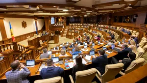 Parlamentul Republicii Moldova condamnă invazia militară rusă în Ucraina