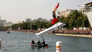 Starea femeii rănite la concursul Flugtag este bună şi de joi va începe recuperarea