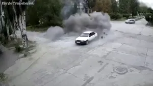 Lovitură rusească: o maşină, la câteva fracţiuni de secundă să nu fie aruncată în aer

