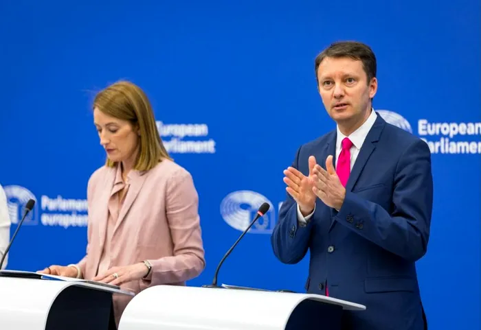 NEWS ALERT Premieră în lupta pentru bugetul UE. Mureșan dezvăluie cifrele care arată că liderii europeni nu controlează Parlamentul: „Dețin doar 270 de europarlamentari. Majoritatea este 361 de voturi”
