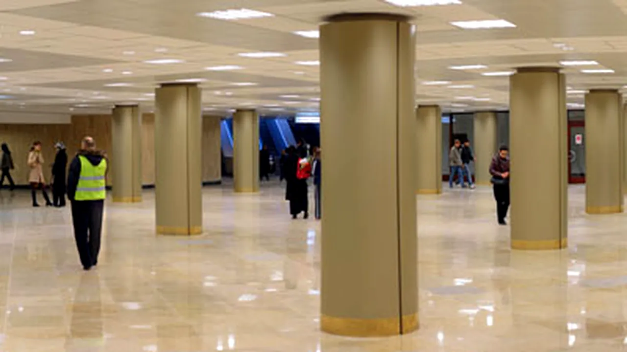 Spaţiile din Pasajul Universităţii vor fi închiriate pentru cinci ani