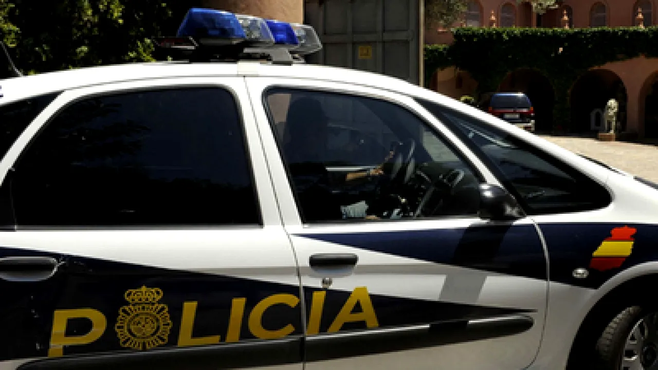 Băiat de 11 ani ucis pe un teren de fotbal în Spania. Poliţia îl caută pe agresor