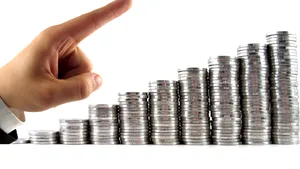 CNP ar putea revizui în urcare estimarea privind creşterea economică