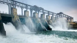 Hidroelectrica termină primul semestru cu o producţie în scădere cu 30%