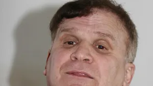 Nati Meir îşi dă demisia din Parlament şi părăseşte România pentru totdeauna