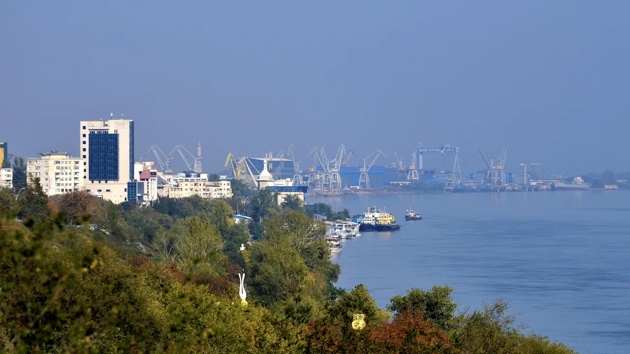 Galaţi: Un terminal de pasageri de pe Dunăre nu poate fi folosit. Acesta a costat un milion de euro