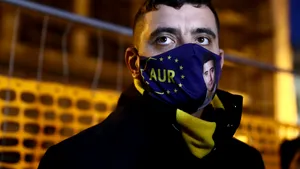 George Simion: Trădare, moţiunea de cenzură e suspendată până ajunge Cîţu preşedintele PNL