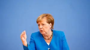 Merkel se aşteaptă la o situaţie „şi mai dificilă” în toamnă şi iarnă cu privire la răspândirea coronavirusului