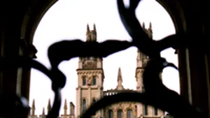 Studenţii de la Universitatea Oxford au pozat nud pentru un calendar