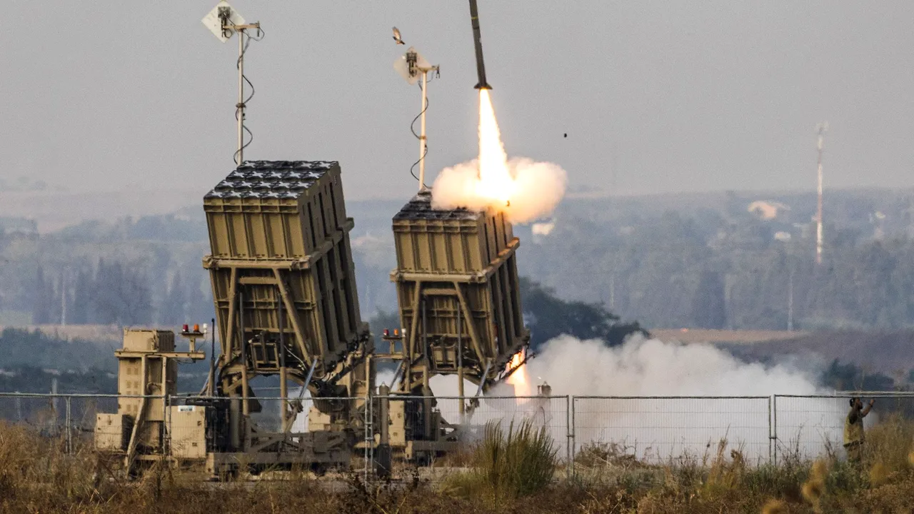 Israelul afirmă că Iron Dome doboară 97% din rachetele din Gaza