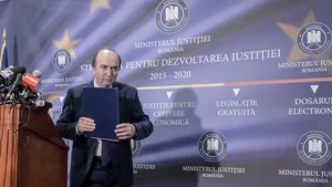 Tudorel Toader anunţă că s-a întâlnit miercuri cu delegaţia Grupului de State împotriva Corupţiei, GRECO. Discuţiile au vizat legile justiţiei