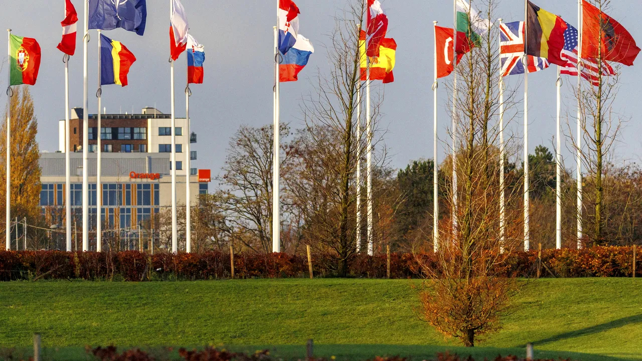 La Bucureşti are loc Reuniunea miniştrilor afacerilor externe ai statelor membre NATO