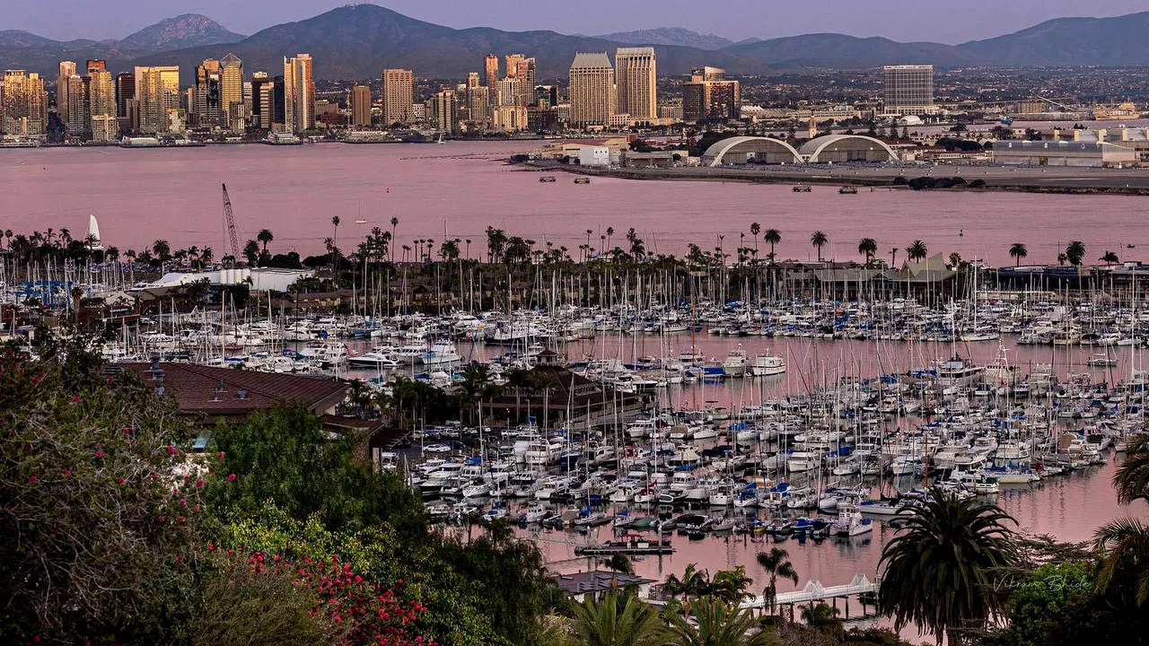 Criză de apă în California. S-ar putea ajunge la raţionalizare? Food & Water Watch: 