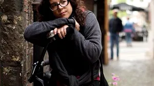 Jurnalista Teodora Maftei, rănită în incendiul de la clubul Colectiv, va fi transportată la o clinică din Germania 