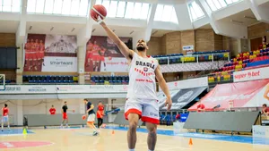 CSM Oradea s-a calificat în sferturile de finală ale Europe Cup la baschet masculin