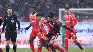 SPORT Rapid învinge Dinamo cu 2-1 în derby-ul etapei