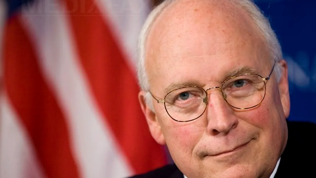 Dick Cheney: Obama datorează scuze pentru că a criticat acţiunile antiteroriste ale lui Bush