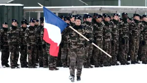 Pe măsură ce SUA trimite trupe în România, Franţa pregăteşte planul de consolidare pe flancul estic al NATO
