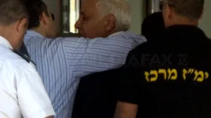 Fostul preşedinte israelian Moshe Katsav a început ispăşirea pedepsei de şapte ani de închisoare