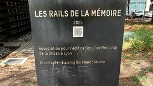 Un memorial al Holocaustului din Franța, profanat cu inscripţia „Free Gaza”