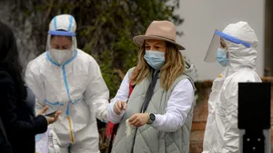 Studiu Avangarde. Starea de spirit a românilor în pandemie: 79% consideră că România se îndreaptă într-o direcţie greşită, 33% nu au încredere în niciun vaccin