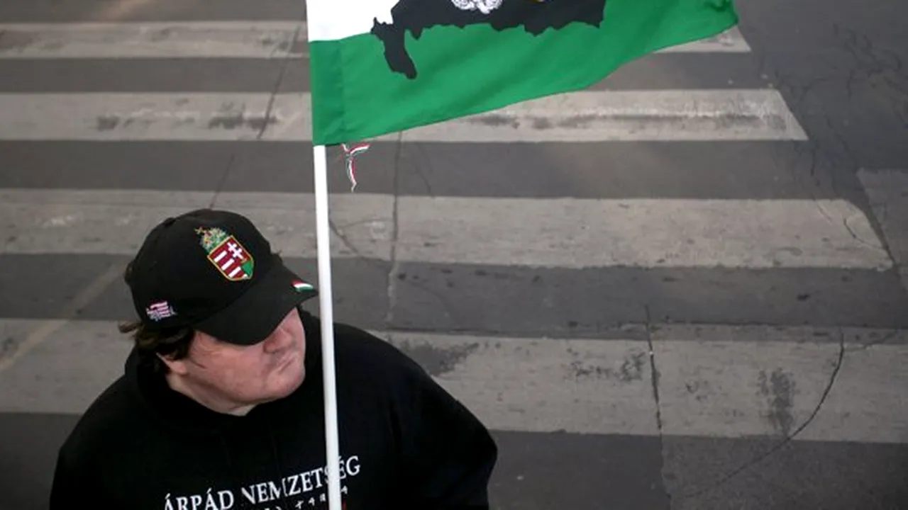 Un europarlamentar al formaţiunii Jobbik şi-a deschis birou la Târgu Mureş