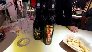 Selecţia de vinuri şi preparate gourmet, vedeta RO-Wine | FOTO