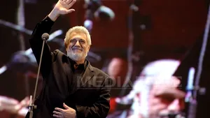 Tenorul Placido Domingo a fost externat. Mesajul postat de acesta pe Facebook şi Twitter - FOTO