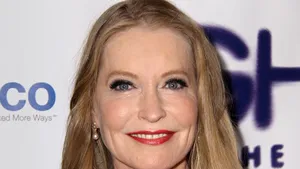 Văduva lui Patrick Swayze, Lisa Niemi, s-a logodit cu un creator de bijuterii