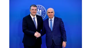 Guvernul Bolojan pregătește noi măsuri pentru carburanți și accelerează proiectele de infrastructură