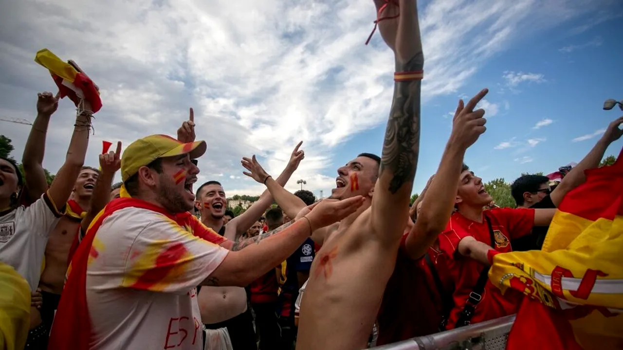 „Țin cu Spania!” Românul care e fan „Furia Roja” a ajuns în presa iberică: „Aici e familia mea”